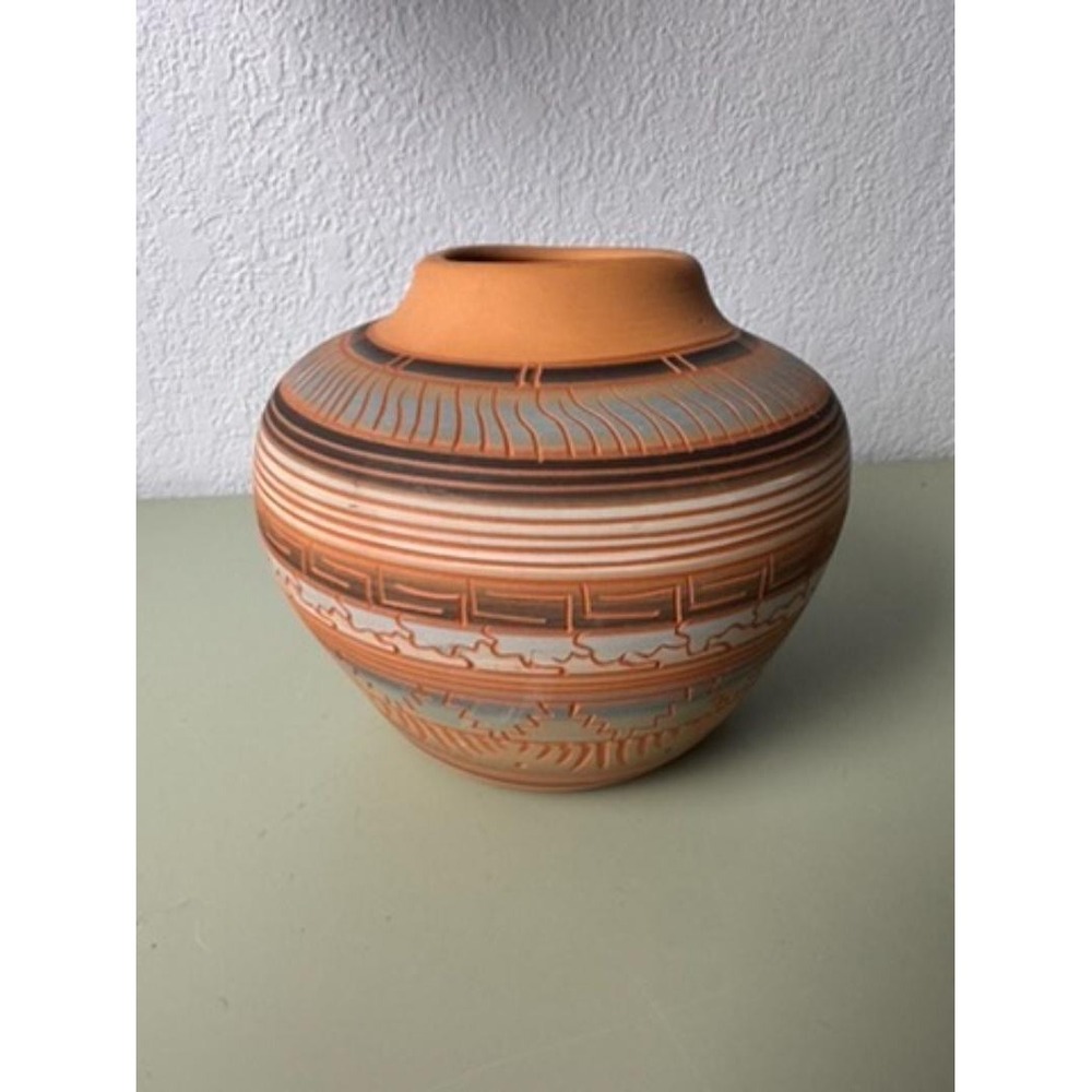 Signed Carol Johnson Ortiz-Style Terracotta‎ Olla Hand-Carved Geometric Vase